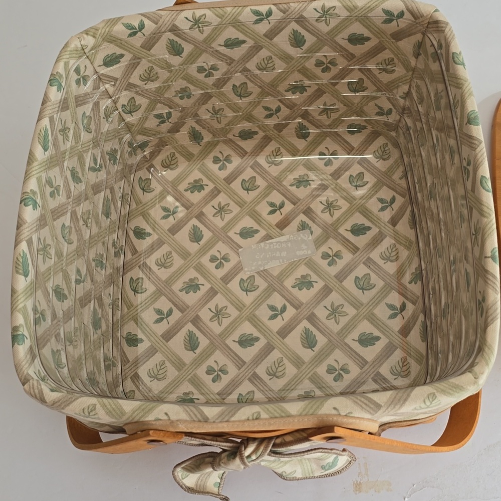 Longaberger Vintage Cake Pie Woven Basket Fabric Plastic Liner Wood Stand Cover - Picture 9 of 17